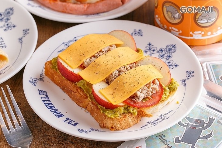 本土狼雙語桌遊咖啡餐廳