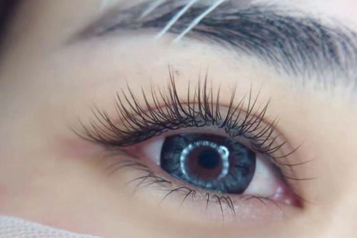 美娜朵美睫美妍