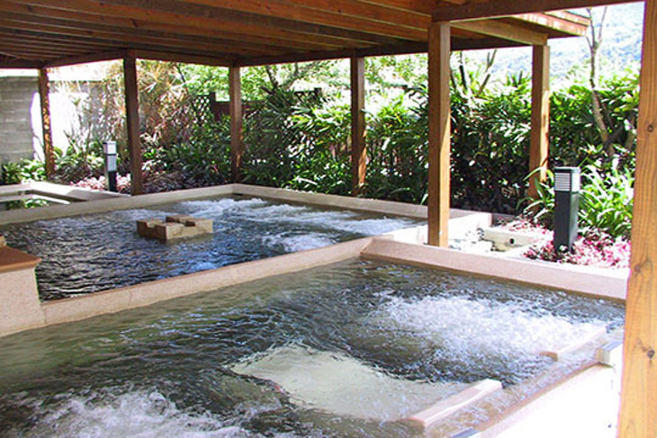 烏來-雲頂溫泉行館