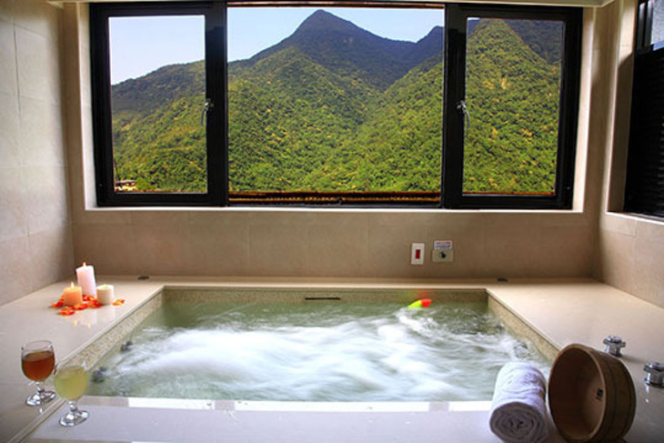 烏來-雲頂溫泉行館