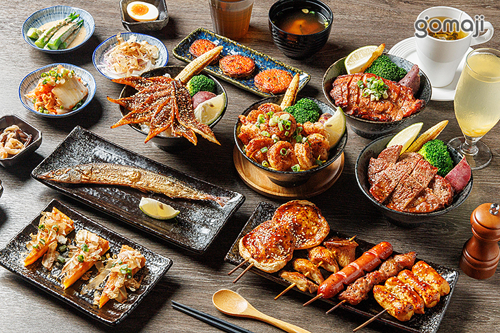 大河屋 燒肉丼 串燒