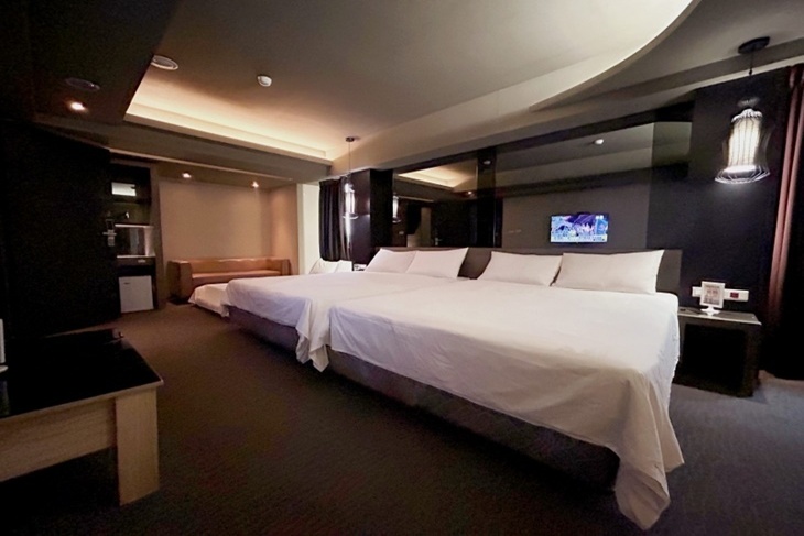 高雄-奇異果快捷旅店(九如旗艦店)