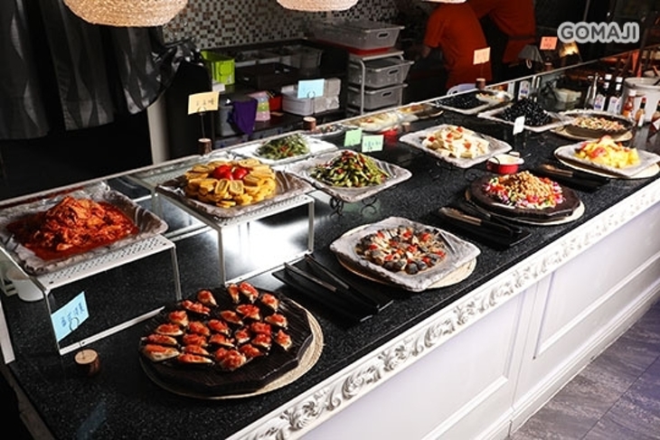 葳尼斯自助百匯火鍋吃到飽