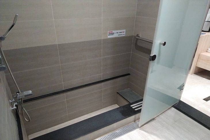 礁溪-園周綠溫泉會館
