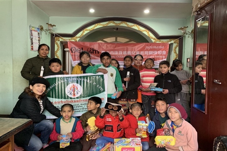 尼泊爾身障孤兒音樂學習