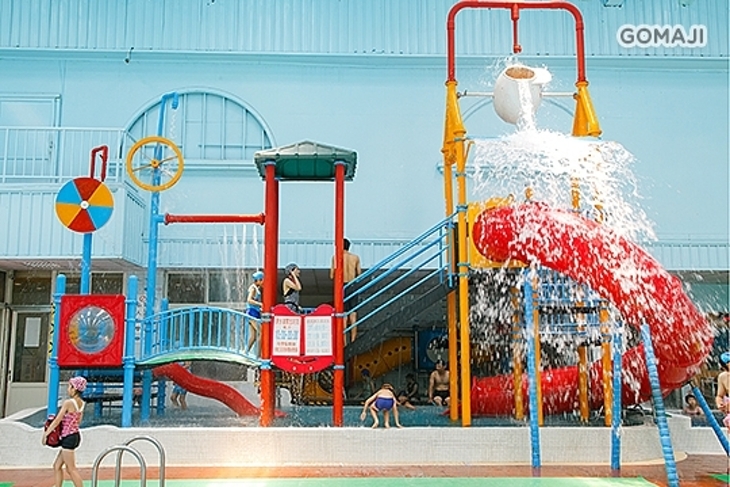 威尼斯溫水游泳池