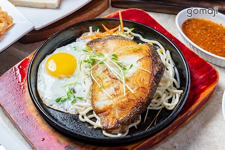 樂犇牛排(中和店)