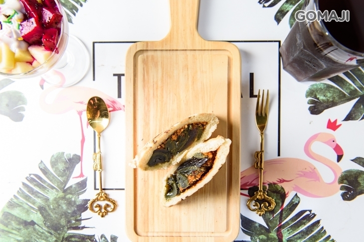 鴨鴨熱壓吐司店