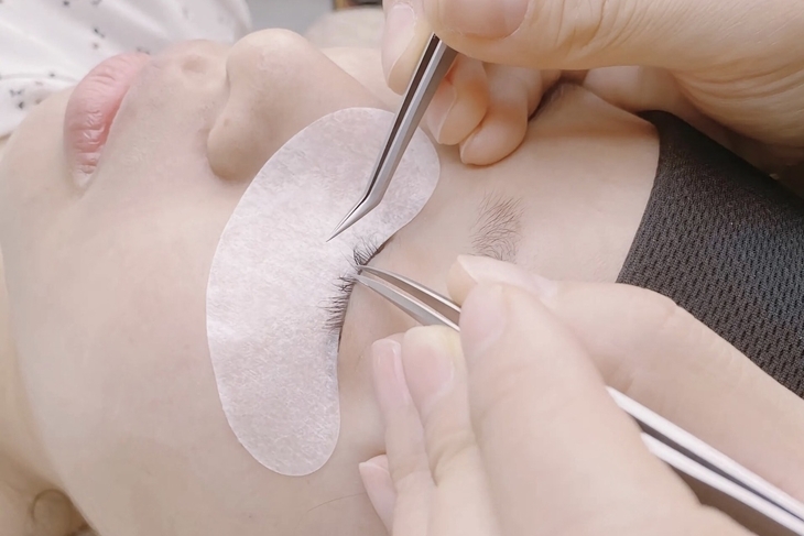 楊美人紋綉美甲美睫SPA