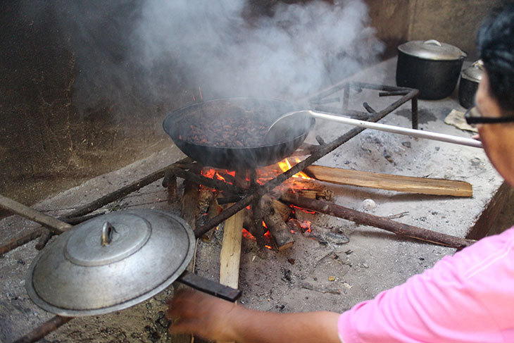 一起夢想-烘出一粒希望的可可豆