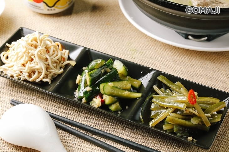 萬中肉骨茶