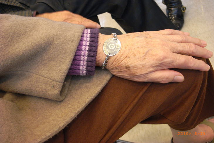 一起夢想－失智長者走失手鍊