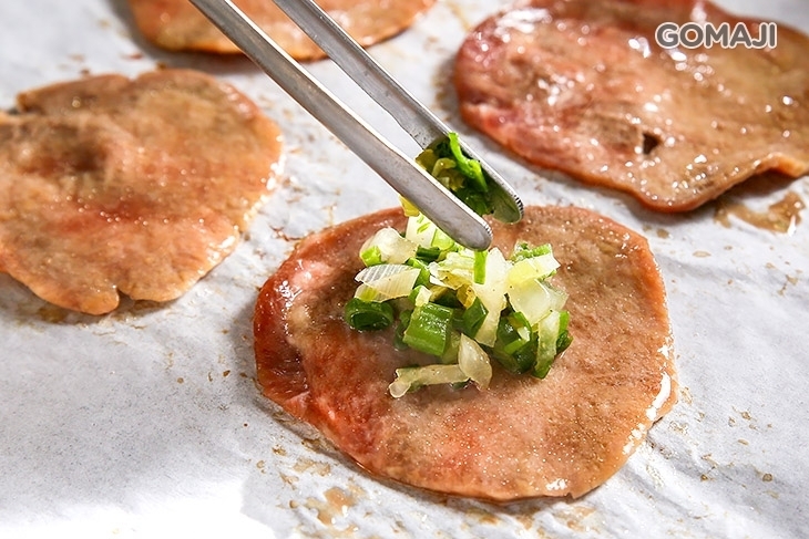 小蒙牛頂級麻辣養生鍋