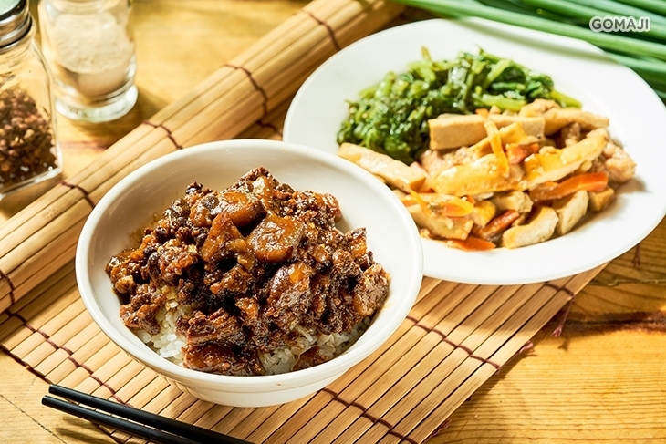 潛水飽食堂