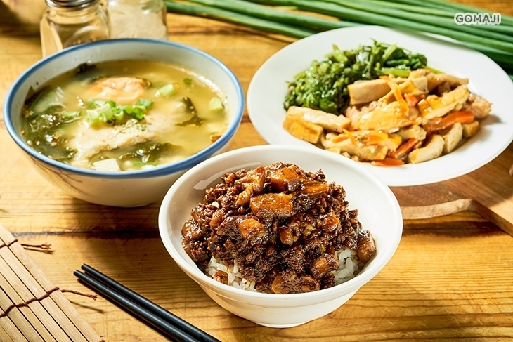 潛水飽食堂