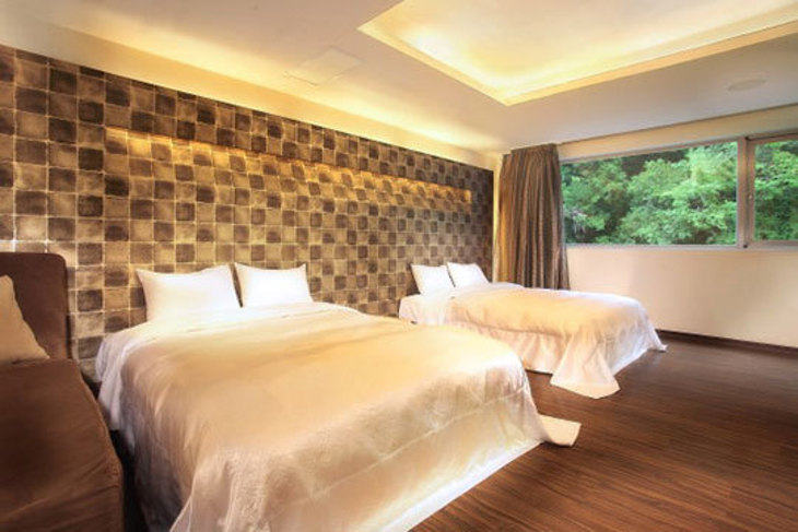 南投-廬山園游泳池風呂館