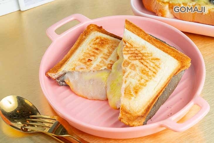 韶日食茶早午餐飲品咖啡專賣