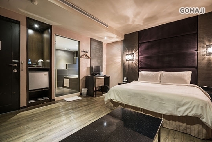 高雄-Hotel j日光河堤時尚旅店