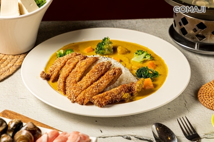 小鉄塔複合式餐廳Tea Tok Cafe'