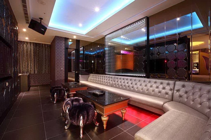 台中-水雲端旗艦概念旅館