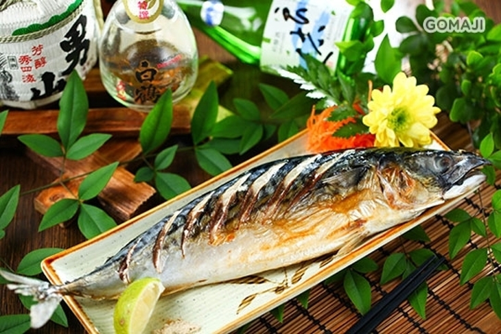 三方六日式食堂