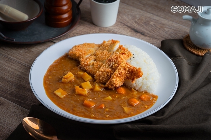 上也日式咖哩飯 