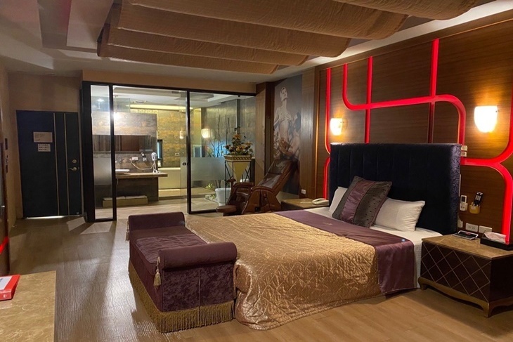 宜蘭蘇澳-新貴汽車旅館