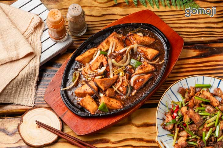 自己人三杯炸，串烤 熱炒(宜蘭店)