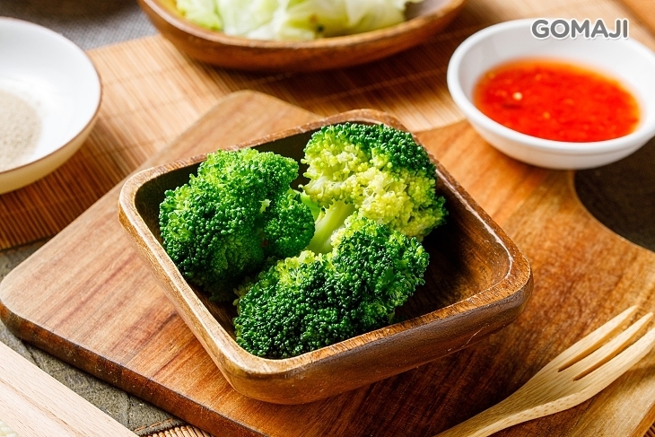 不吃不可鹹水雞(中原店)