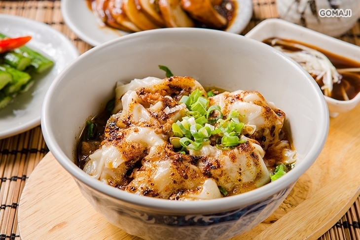 云鶴湯包麵食館