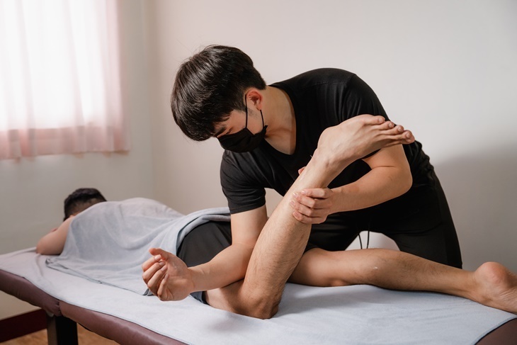 魔后運動按摩工作室