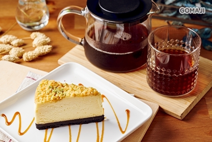 3 Cafe Studio