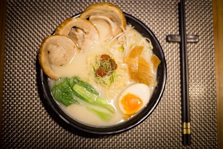 麵殿
