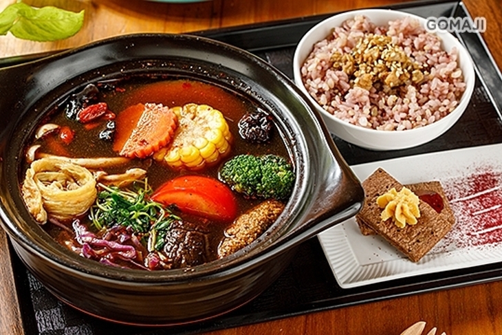 高仰三蔬食