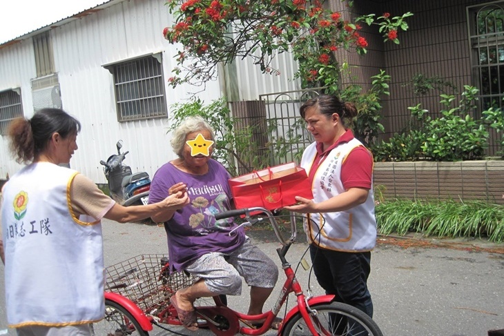 台東經濟邊緣戶民生物資募集