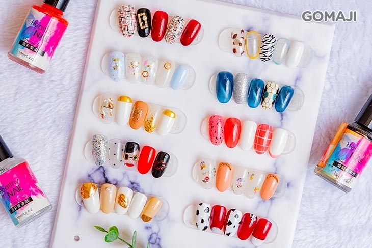 Mo手Mo腳美甲工作室