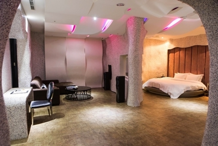 台中-歐遊國際連鎖精品旅館(精品館)