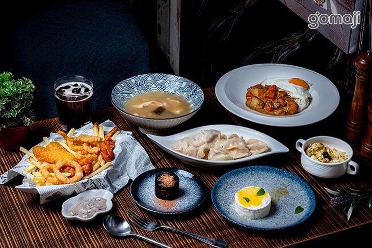 何方小院 Wherever You Are