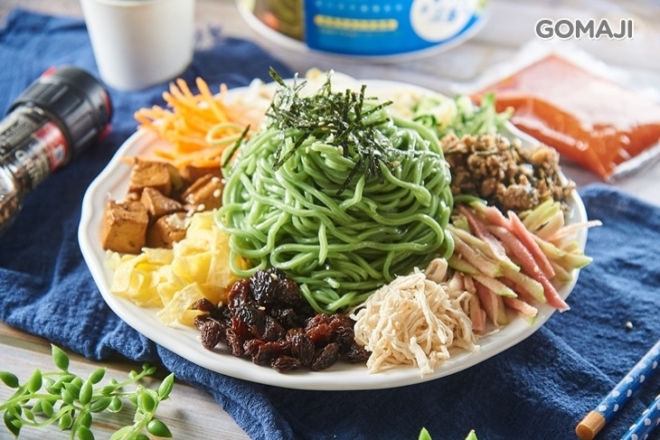 老魯記魯八宝涼麵(高雄明華店)