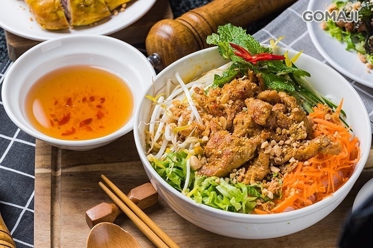 寶祿越南美食