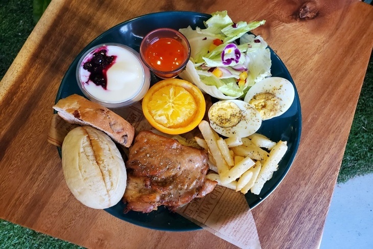 Rhino Cafe 犀牛咖啡