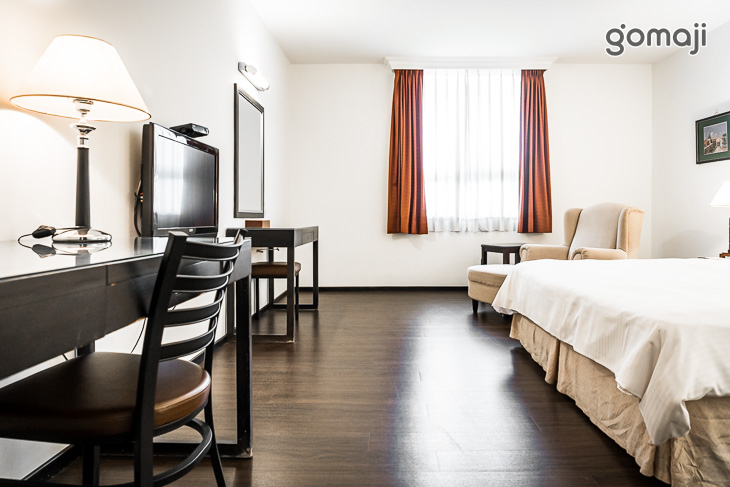 台中禾康商務旅館