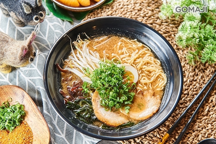 拾玥拉麵(高雄小港店)