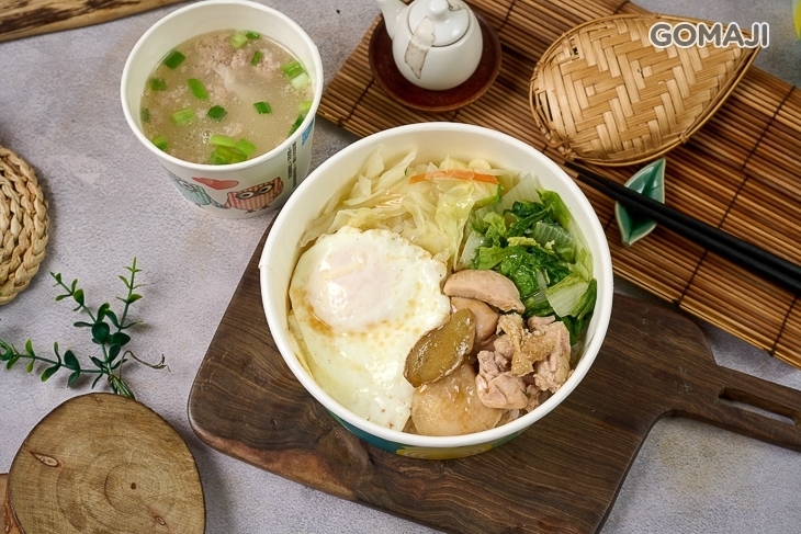 77好吃雞肉飯專賣店