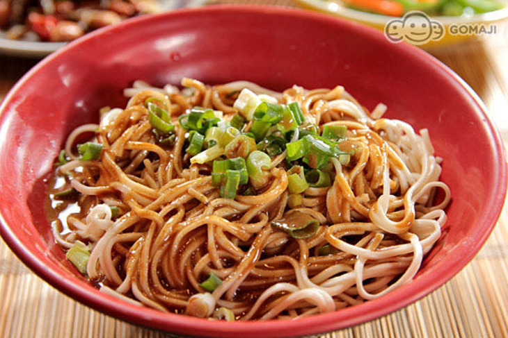 面麵具到小吃館