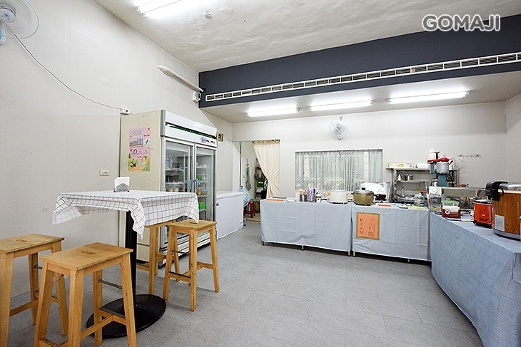 陽光食屋