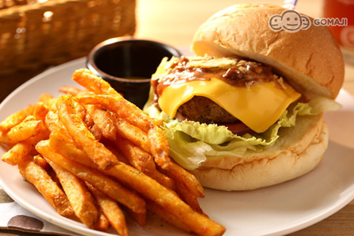 藍白拖手作咖啡早午餐