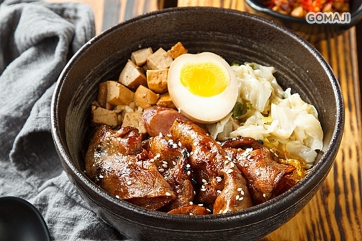 石家烤肉飯(通安店)