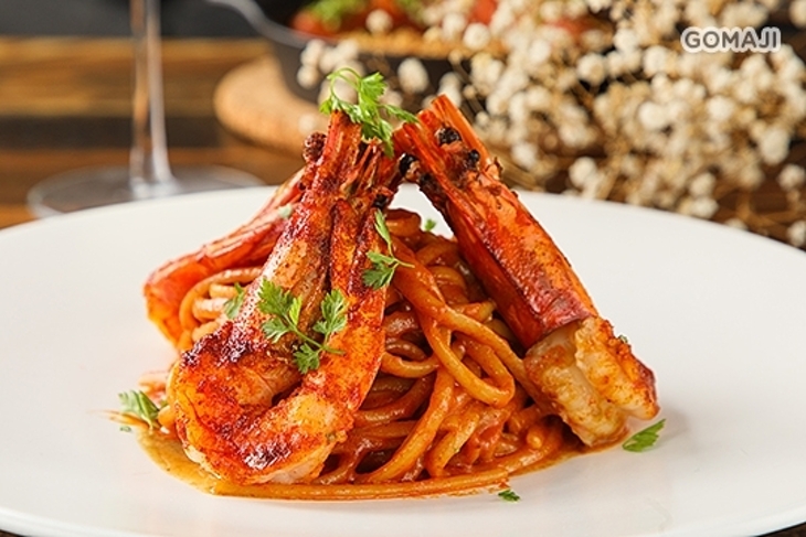 B612 Restaurant & Bar