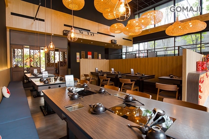 大紅袍麻辣火鍋